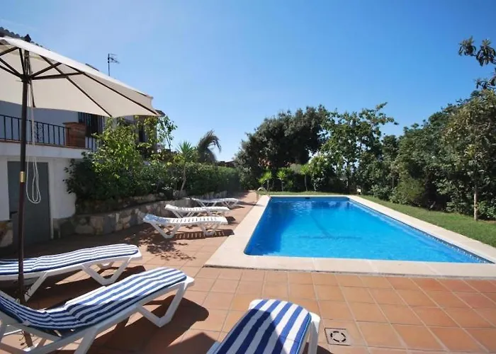 Club Villamar - Lara Vila *